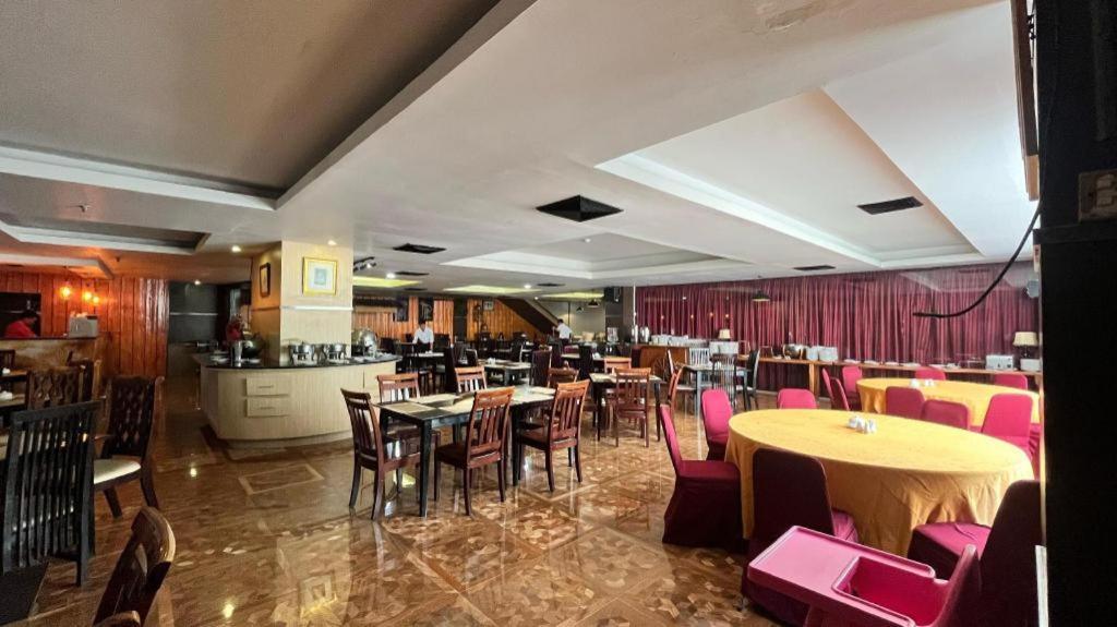 Grand Antares Hotel Medan Exterior foto